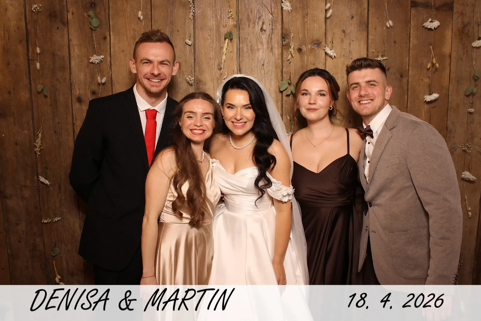 Výstup z fotobúdky – Denisa & Martin